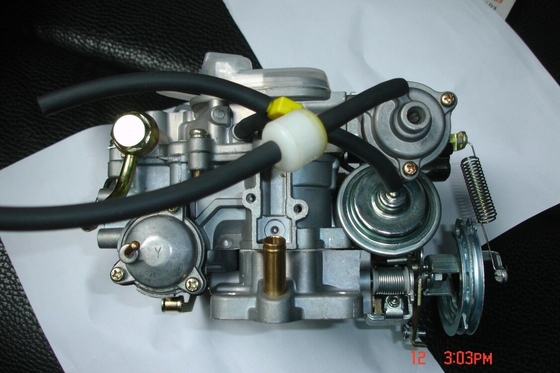 Parti di motore a benzina di Caburetor per l'OEM del motore di Toyota 22R 21100-35520