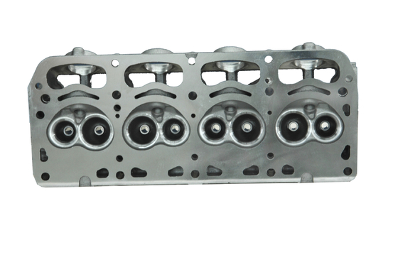 Dimensione standard 7K Nissan Engine Cylinder Head dell'OEM di mercato degli accessori