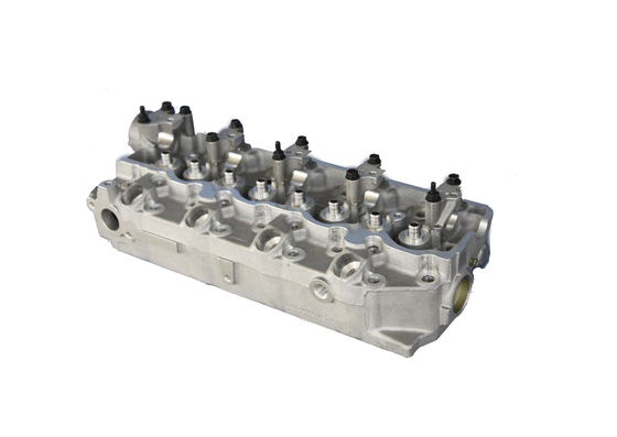 dimensione standard automatica dell'OEM della testata dell'automobile delle componenti del motore di 4D56 D4BH